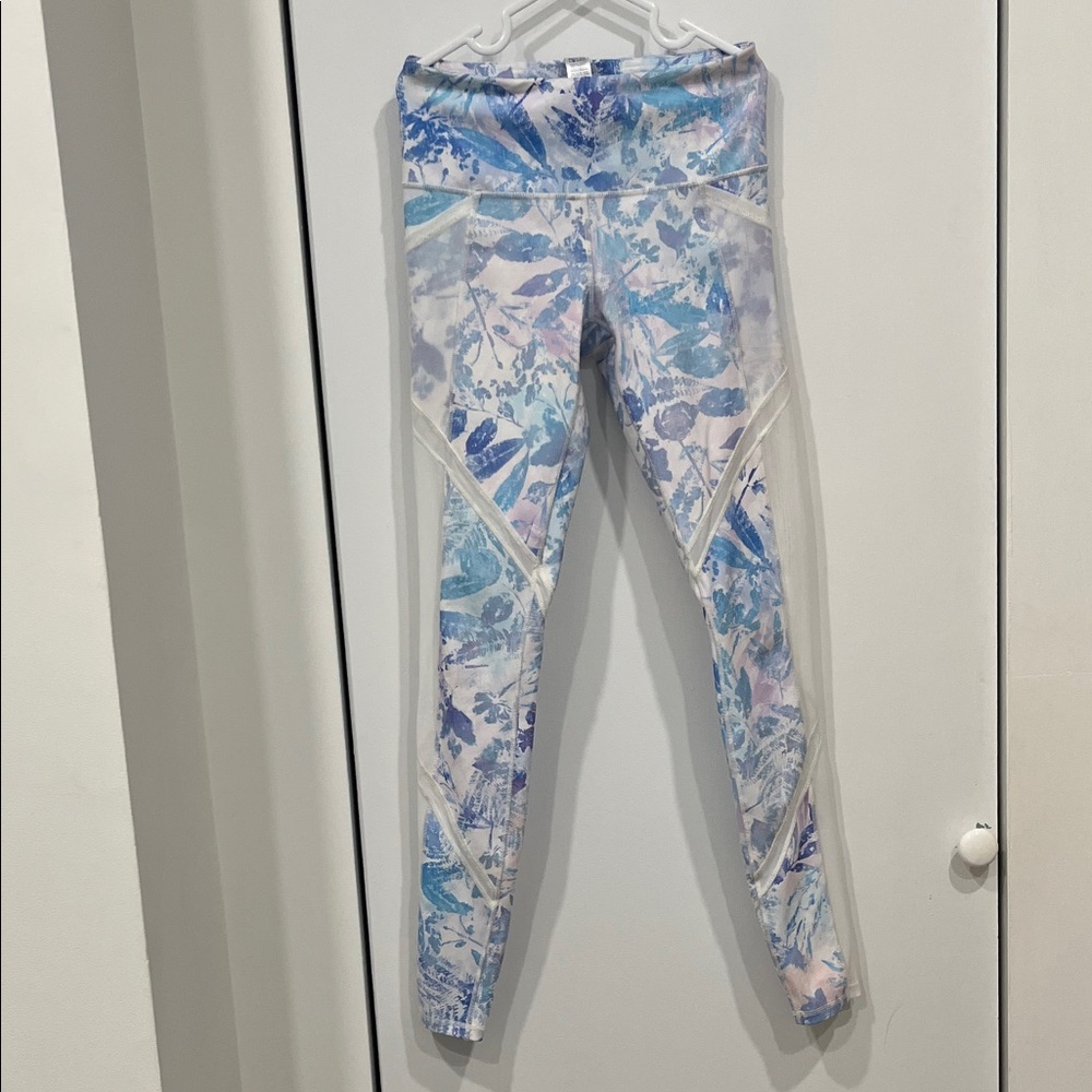 Lululemon ivivva Printed Leggings – Size 12